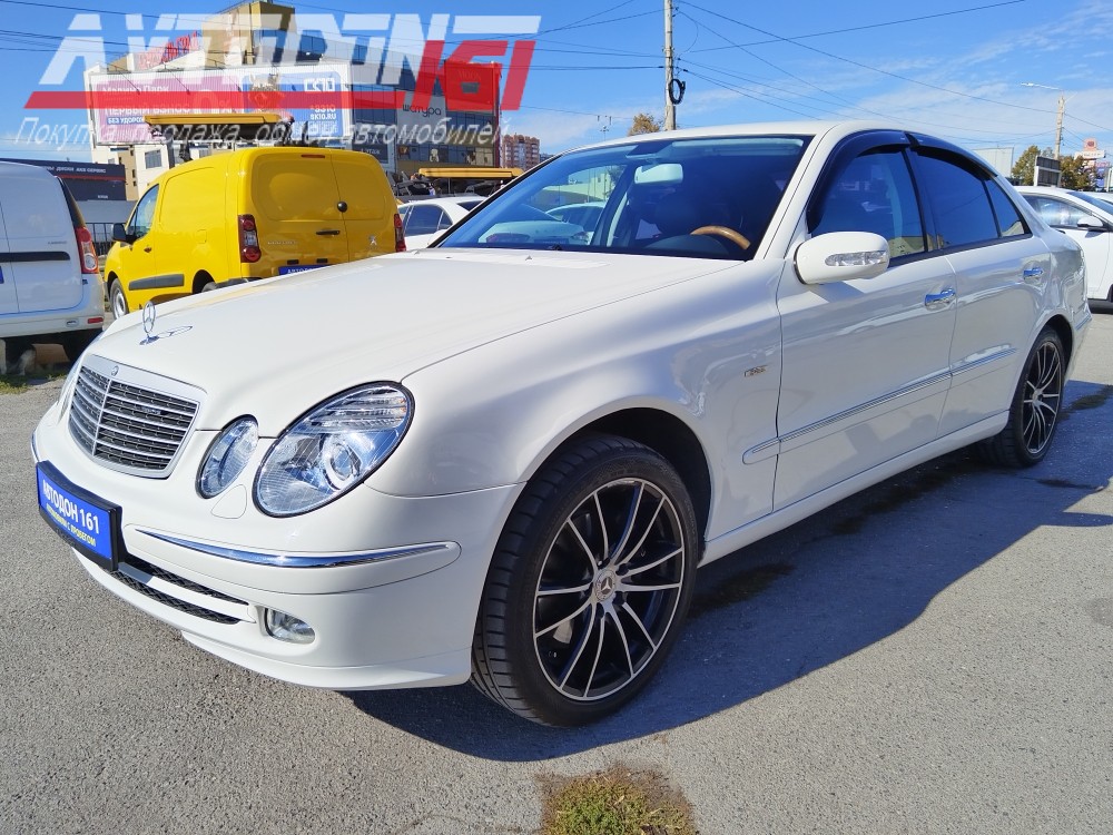 Mercedes Benz E